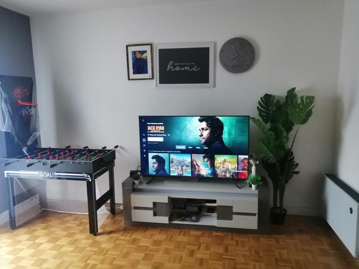 Chambre Dans Appartement A Niort Eksteriør billede