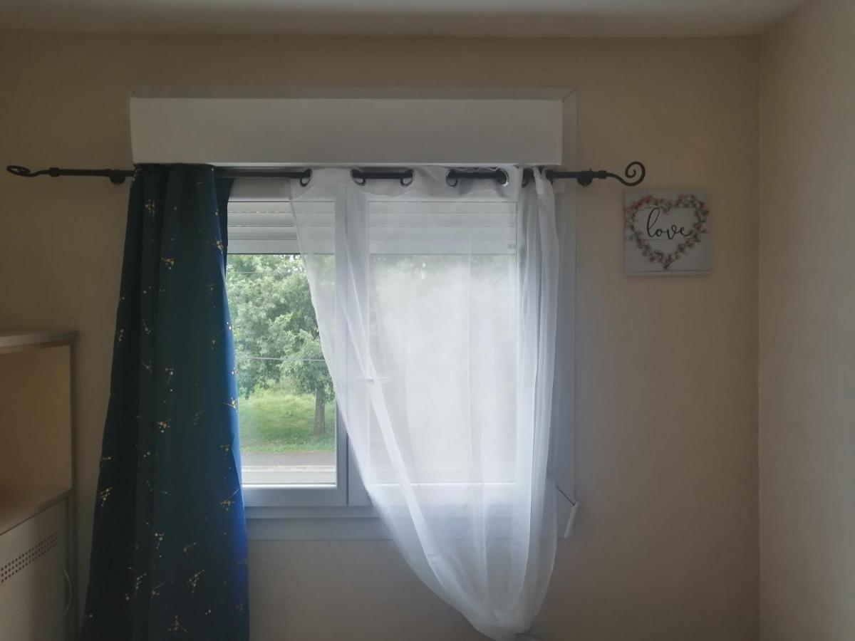 Chambre Dans Appartement A Niort Eksteriør billede